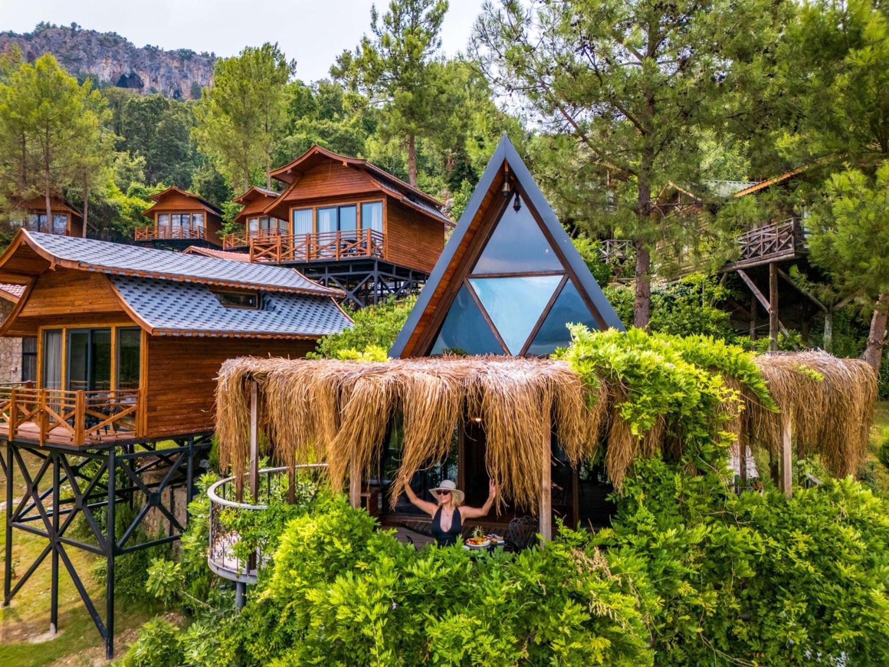 Hotel Botanik Goel Evleri Bucak Exterior foto