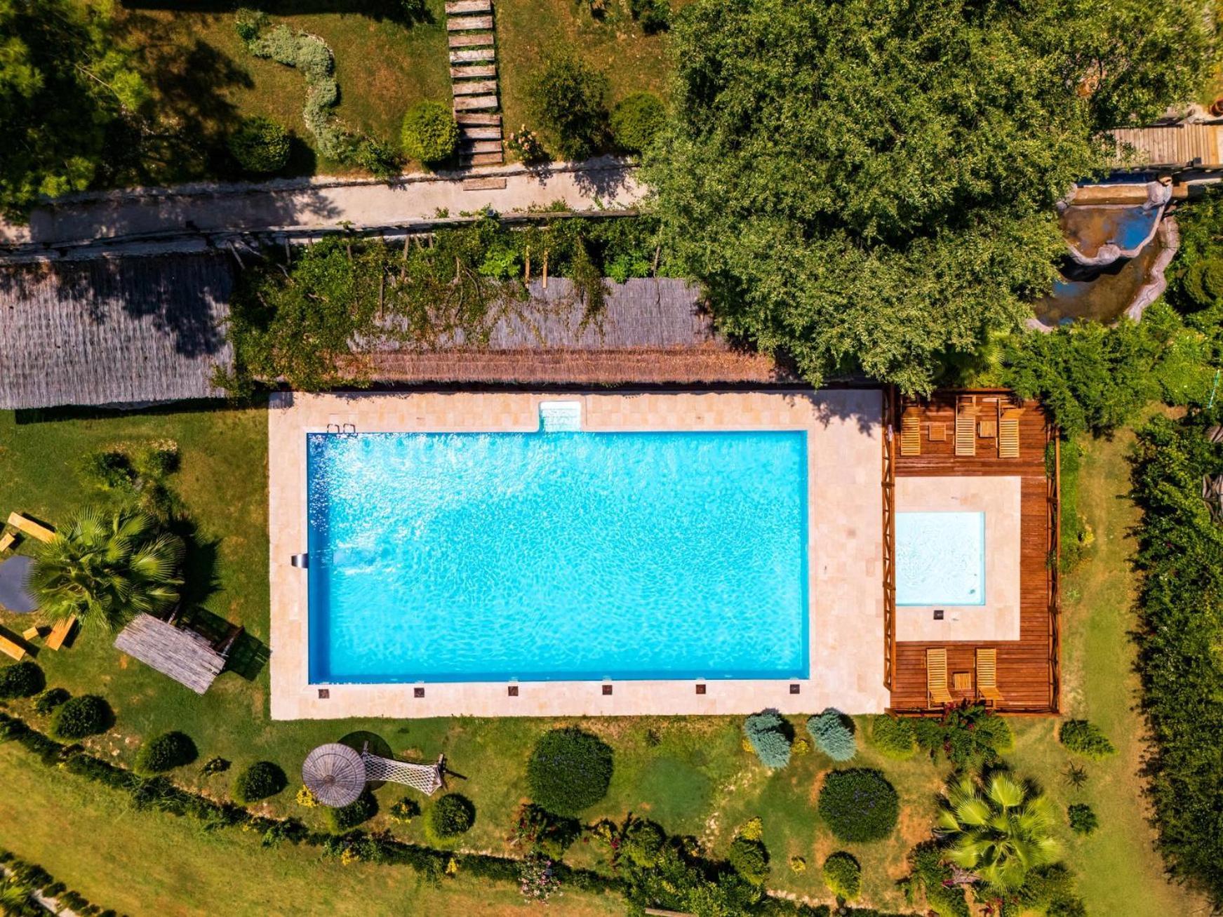 Hotel Botanik Goel Evleri Bucak Exterior foto