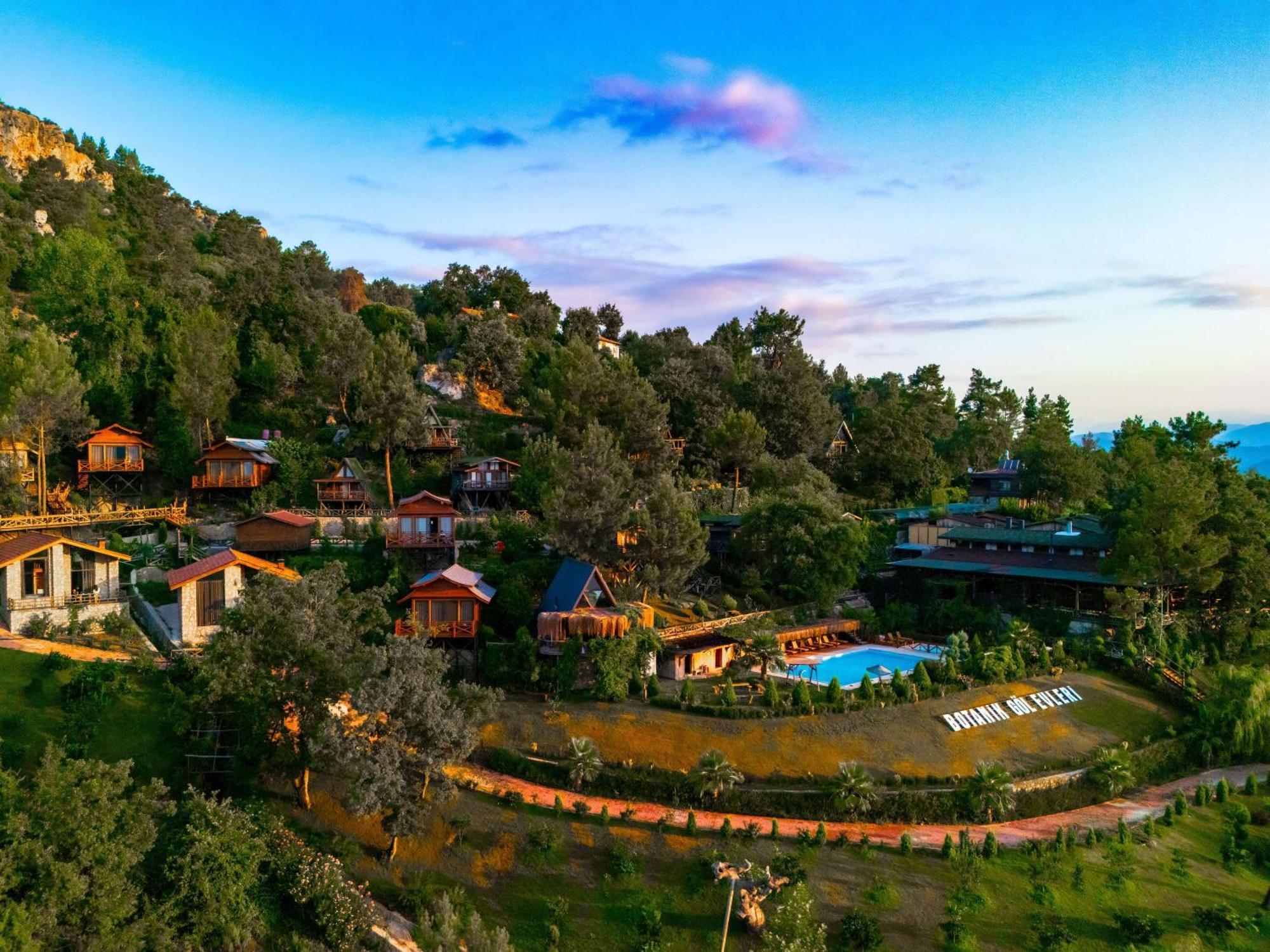 Hotel Botanik Goel Evleri Bucak Exterior foto